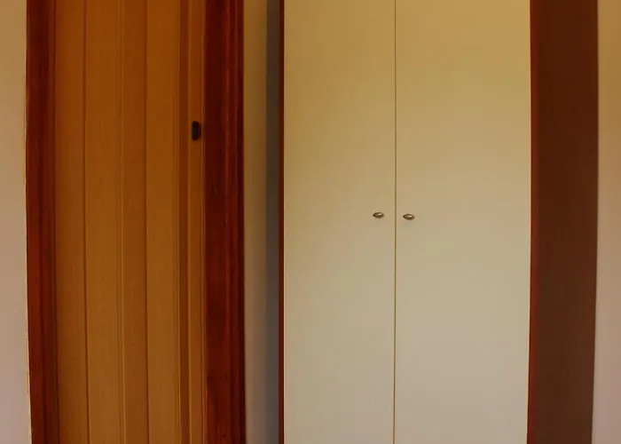 דירה Hillside House